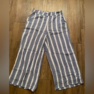Women’s hollister pants